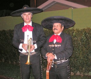 Ren&eacute; Mart&iacute;nez Anuncios gratis para novios en Santiago |  charros precios juarez mariachis santiago, buena y alegre musica ranchera