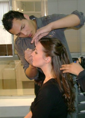 hans henriquez Anuncios gratis para novios en Santiago |  MAQUILLAJE PARA NOVIAS Y MADRINAS, con las mejores marcas del mundo, BOBBI BROWN, CHANEL, DIOR, HELENA RUBINST