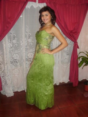 LORENA Anuncios gratis para novios en Maip&uacute; |  ARRIENDO HERMOSOS VESTIDOS DE FIESTA GRADUACION MADRINAS, VESTIDOS DE FIESTA MADRINAS GRADUACION