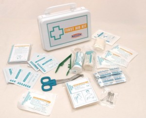  Anuncios gratis para novios en Recoleta |  MEDICAMENTOS BOTIQUIN UTENCILIOS PARA PRIMEROS AUXILIOS, VIAJE FARMASEUTICO EN CASO DE ALGUN ACCIDENTE CARTON FORRADO MASSON