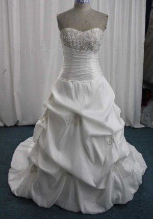 Pamela Anuncios gratis para novios en &Ntilde;u&ntilde;oa |  Vestido de novia nuevo sin uso $300.000 , Hermoso y de excelente calidad