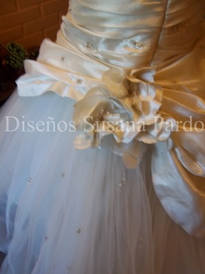 SUSANA PARDO Anuncios gratis para novios en La Florida |  VESTIDOS DE NOVIAS Y FIESTA, CONFECCI&Oacute;N DE VESTIDOS DE NOVIA A LA MEDIDA