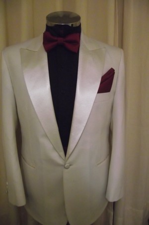 Mary Andree Anuncios gratis para novios en Santiago |  Arriendo trajes de novios, Novios