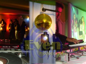 even producciones Anuncios gratis para novios en Santiago |  musica para matrimonios, dj, vj, eventos, fiestas, matrimonios, amplificacion, iluminacion, dj, vj, FOTOGRAFIA, GRABACION