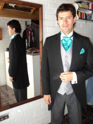 Eduardo Anuncios gratis para novios en Maip&uacute; |  Trajes novio Santiago, Trajes bodas region metropolitana