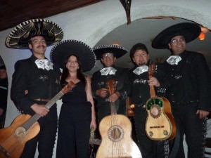 johnny luis Anuncios gratis para novios en Quilicura |  en tu matrimonio sal y tequila serenatas,mariachis, sal y tequila 4 mariachis X $50.000. 6388358 / 7-6260519