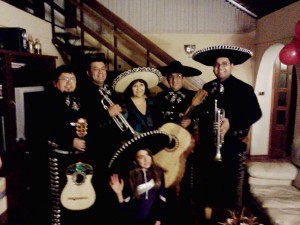 johnny luis Anuncios gratis para novios en Santiago |  En chile sal y tequila mariachis,serenatas,charros,en vivo, http://www.mariachisalytequila.com a domicilios