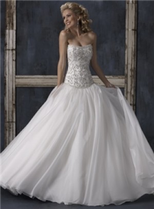 claudia/veronica Anuncios gratis para novios en Providencia |  exclusivo vestido de novia importado a $250.000talla 38-40-42, finas terminaciones
