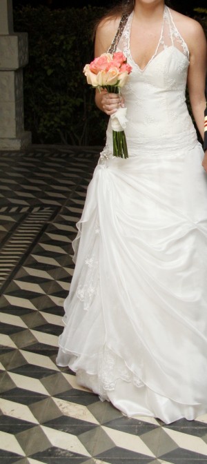 Karin Steinfort Anuncios gratis para novios en Providencia |  Vendo vestido de novia, Completamente restaurado