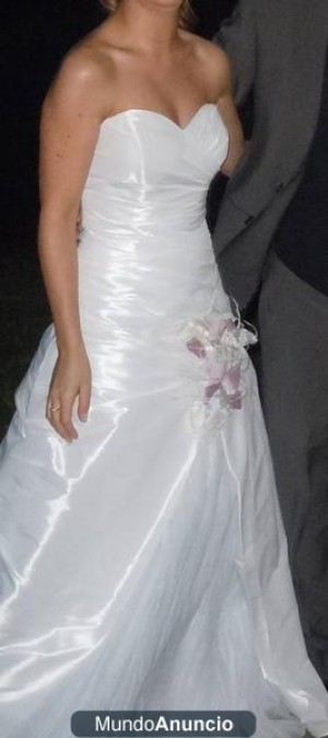 Monica Alejandra Anuncios gratis para novios en Providencia |  Vendo Vestido de Novia Usado Importado, Excelente estado