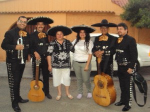 johnny luis Anuncios gratis para novios en Santiago |  musica en vivo serenatas a domicilios sal y tequila mariachis, regala 4 mariachis X$50.000. solo santiago