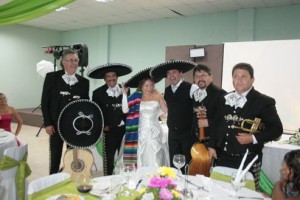 johnny luis Anuncios gratis para novios en Quilicura |  quilicura se viste de serenatas a domicilios sal y tequila charros, 4X$50.000 mariachis a domicilios / 7-6260519