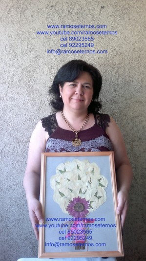 http://www.ramoseternos.com Anuncios gratis para novios en Vitacura |  Conservacion de Ramos de Novia - Disecado y enmarcado, Novios conserva flores de tu matrimonio en ChileNovios conserva flore