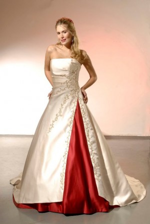 Pamela Valdivieso A. Anuncios gratis para novios en Quilicura |  ARRIENDO HERMOSO VESTIDO DE NOVIA, Sal de lo com&uacute;n con elegancia y glamour, con este vestido punto clave