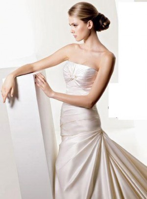 Loreto Ram&iacute;rez Anuncios gratis para novios en Providencia |  HERMOSO VESTIDO PRONOVIAS ORIGINAL! , Elegante vestido Pronovias Modelo Omega Talla 38