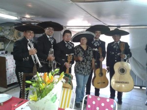 johnny luis Anuncios gratis para novios en La Cisterna |  baila y canta con mariachis sal y tequila, 4X$50.000. 02-6388358 / 7-6260519