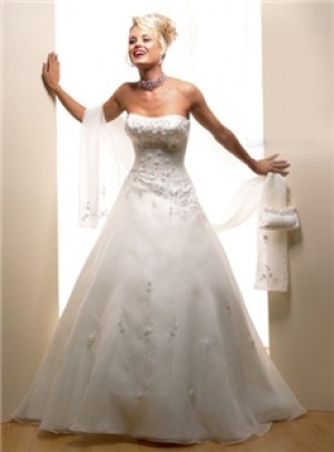 claudia/ver&oacute;nica Anuncios gratis para novios en Providencia |  PRECIOSO VESTIDO DE NOVIA A $200.000, TENEMOS M&Aacute;S DE 20 MODELOS DESDE LOS $160 A $220 