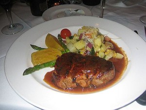 Leonardo Inostroza Corval&aacute;n Anuncios gratis para novios en Las Condes |  Banquetes & Eventos Leonardo Inostroza Corval&aacute;n, Matrimonios Intimos y Grandes, a Domicilio y en diversos locales