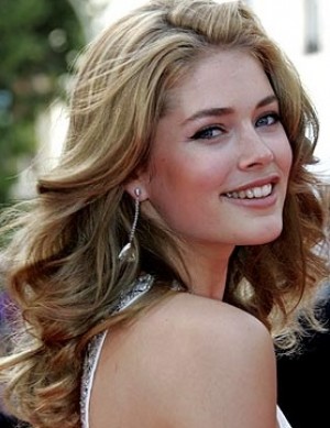 WILMA FUENTES STUDER Anuncios gratis para novios en Santiago |  Especialista en peinados y maquillaje a domicilio, novias, madrinas, Graduaciones, fiestas eventos, manicure, pedicure,ondulado y tinte pesta&Ntilde;as