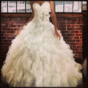 Carolina Morales Anuncios gratis para novios en Puente Alto |  Arriendo hermoso vestido de novia, Puente Alto - Santiago. $80.000