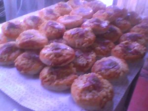 Lucia Lazo Acu&ntilde;a Anuncios gratis para novios en Santiago |  Ofresco Ricos Canapes - Dulces - Brochetas - Empanadas Cocktel, cocteleria a domicilio a Domicilio