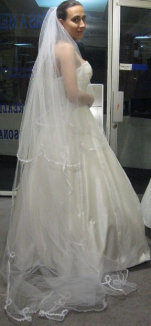 EMILIA Anuncios gratis para novios en Santiago |  Emilia novias vestidos novias madrinas fiesta pajes graduaciones , Vestidos importados y confecciones a medida , econ&Oacute;micos dise&Ntilde;os  