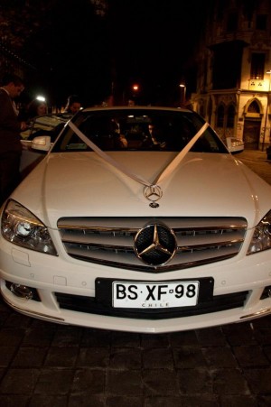 Autos Novios VIP Anuncios gratis para novios en Las Condes |  Arriendo autos para matrimonios novios eventos con chofer, Autos novios vip