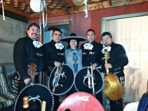 johnny luis Anuncios gratis para novios en Maip&uacute; |  Canciones mexicanas sal y tequila charros y mariachis, 4 mariachis x $50.000. 27631198  /  7-6260519