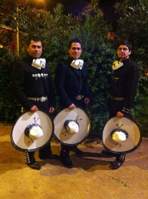 Camilo pezoa Anuncios gratis para novios en Santiago |  Mariachis en santiago todas las comunas 97465851, Serenatas a domicilio en todo santiago