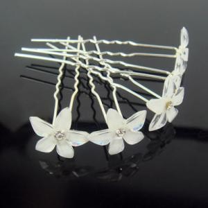 gloria Anuncios gratis para novios en Santiago |   tocados orquillas  de flores para novias, Orquillas y tocados para novias