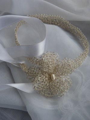 Anicha Anuncios gratis para novios en Vi&ntilde;a del Mar |  Tocados, tiaras, horquillas y accesorios,en hilos de plata pura, Tocados tejidos en hilos de plata
