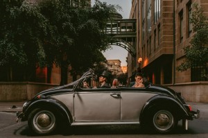 Cristian Anuncios gratis para novios en Santiago |  Autos convertibles para matrimonios y eventos santiago y regiones, Escarabajos convertibles 