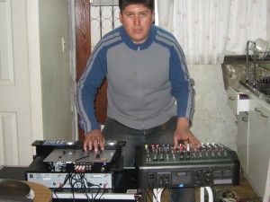 dj kike mix Anuncios gratis para novios en La Granja |  dj para ,matrimonios ,bautizo ,cumplea&ntilde;os, despedida, dj para fiesta 2680489 09 4720397 dj juanito