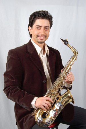 JAVIER YOUNG Anuncios gratis para novios en Santiago |  SAXOFONISTA, INTERPRETE PROFESIONAL