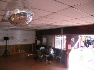 Jorge Ayala - Mauricio Serrano Anuncios gratis para novios en &Ntilde;u&ntilde;oa |  Plasma 42, Data Show, DJ, VJ, M&uacute;sica Para Todo Tipo De Fiestas, Iluminaci&oacute;n, fiestas de matrimonios, cumplea&ntilde;os, despedidas, tocatas, celebraciones, etc