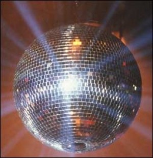 Jorge Ayala - Mauricio Serrano Anuncios gratis para novios en Santiago |  Iluminaci&oacute;n Ambiental Y Disco, L&aacute;ser, Humo, DJ, VJ, Plasma 42, Data Show., M&uacute;sica para matrimonios, bautizos, celebraciones, despedidas, discopeques