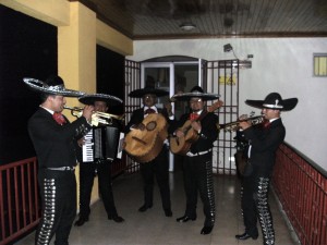 johnny luis ramirez Anuncios gratis para novios en Santiago |  mariachi charros serenatas para este dia del amor, buen regalo para su pareja