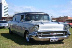 ALVARO DIAZ Anuncios gratis para novios en Santiago |  ARRIENDO LIMUSINA CHEVY 1957, 25 A&Ntilde;OS DE EXPERIENCIA EN TRANSP. DE PASAJEROS