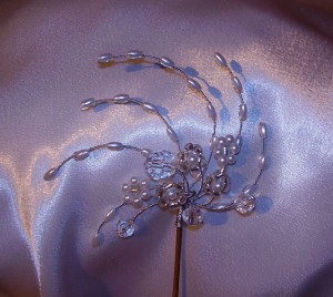 Silvana Anuncios gratis para novios en Santiago |  PINCHES,  TIARAS, TOCADOS  DE  NOVIA   /   PAJES, exclusivos hechos por m&iacute;,  buenos precios !!!