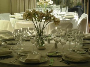 Leonardo Inostroza Corval&aacute;n Anuncios gratis para novios en Las Condes |  Eventos y Banqueter&iacute;a Leonardo Inostroza Corvalan, Desde C&oacute;ctel y Cenas a Domicilio a Producci&oacute;n Completa de Matrimonios