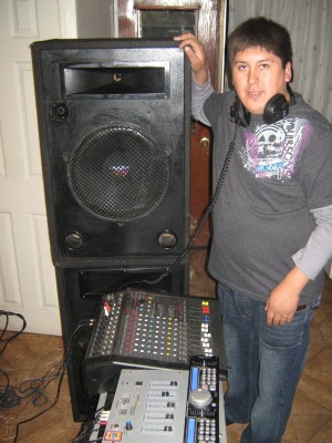 DJ JUAN  Anuncios gratis para novios en La Florida |  DJ PARA MATRIMONIOS 2680489 094720397  CUMPLEA&Ntilde;OS  BAUTIZO, DJ  CON AMPLIFICACION  CUMPLEA&Ntilde;OS  BAUTIZO Y FIESTA EN GENERAL