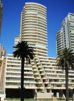 departamentos Vi&ntilde;a del Mar Anuncios gratis para novios en Vi&ntilde;a del Mar |  Arriendo Alquilo departamento lujo Vi&ntilde;a, 8 personas, 4 dorm, frente playa, Sector Coraceros, depto gran vista frontal al mar, piscinas temperadas, 