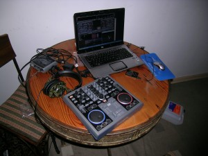 Jorge Ayala - Mauricio Serrano Anuncios gratis para novios en San Miguel |  DJ, VJ, M&uacute;sica Para Fiestas, Sonidista, Luces, L&aacute;ser, Humo, Plasma, Data., matrimonios, despedidas, cumplea&ntilde;os, fiestas patrias, stands, desfiles moda