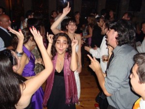 Primercorte Producciones Anuncios gratis para novios en Vitacura |  Iluminaci&oacute;n para matrimonios, Iluminaci&oacute;n y m&uacute;sica para eventos: matromonios, graduaciones, eventos