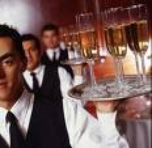Rodrigo Araya Anuncios gratis para novios en Santiago |  Garzones , Garzonas, Barman y Somelier, Servicios de Garzones , Barman y Somielier de primera Staff Premium