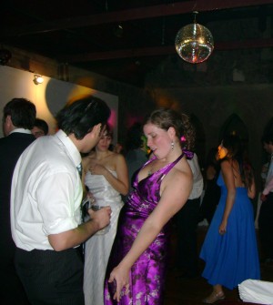 Primercorte Producciones Anuncios gratis para novios en Las Condes |  M&uacute;sica, Iluminaci&oacute;n, Amplificaci&oacute;n, M&uacute;sica Envasada, Dj, Sonido, Eventos..., Matrimonios, Eventos, Bodas, Fiestas, Graduaciones, Cumplea&ntilde;os...