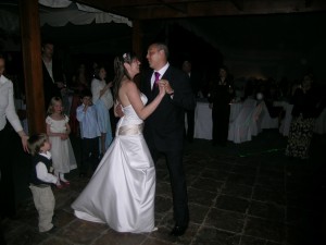 Jorge Ayala - Mauricio Serrano Anuncios gratis para novios en San Miguel |  DJ, VJ, Amplificaci&oacute;n De Sonido, Iluminaci&oacute;n Decorativa Y Pista De Baile., matrimonios, cumplea&ntilde;os, fiestas patrias, conferencias, stands, arriendos
