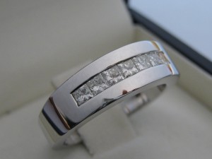 ANILLO ORO BLANCO 18K 7 PRINSSEC Anuncios gratis para novios en Las Condes |  ANILLOS DE COMPROMISO ARGOLLAS DE MATRIMONIO,  DISE&Ntilde;OS ORO 18K BRILLANTES.