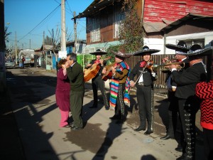 Alejo Allende Orellana Anuncios gratis para novios en Zapallar |  Mariachis tecalitl&aacute;n de chile 100% lo mejor 9-7181780, serenata servicio de mariachis  Servicio de serenatas servicio de charros