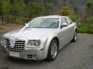 Rodrigo Moncada Anuncios gratis para novios en &Ntilde;u&ntilde;oa |  ARRIENDO CHRYSLER 300C PARA MATRIMONIO, EVENTOS, TRASLADO EJECUTIVOS, COLOR PLATA ACERO SERVICIO BAR,GPS,ENCINTADOS